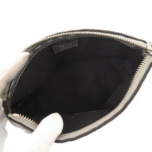 美品 フェンディ セレリア 8N0114-5QG レザー シルバー ポーチ 化粧ポーチ 1150【中古】FENDI