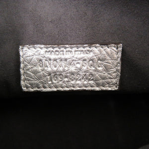 美品 フェンディ セレリア 8N0114-5QG レザー シルバー ポーチ 化粧ポーチ 1150【中古】FENDI