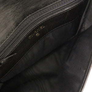 美品 シャネル ココマーク ラムスキン ブラック 二つ折り財布 1344【中古】CHANEL