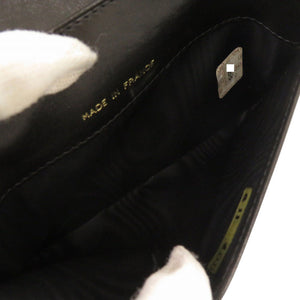 美品 シャネル ココマーク ラムスキン ブラック 二つ折り財布 1344【中古】CHANEL