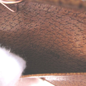 新品同様 グッチ 120925 スタッズ GGキャンバス レザー ベージュ ブラウン 茶 6連 キーケース 1347【中古】GUCCI