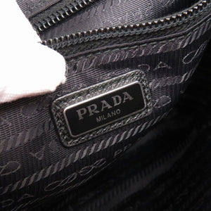 美品 プラダ トライアングルロゴ 2NE789 ナイロン レザー ブラック クラッチバッグ セカンドバッグ 黒 1478【中古】PRADA