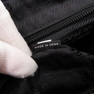 美品 プラダ トライアングルロゴ 2NE789 ナイロン レザー ブラック クラッチバッグ セカンドバッグ 黒 1478【中古】PRADA