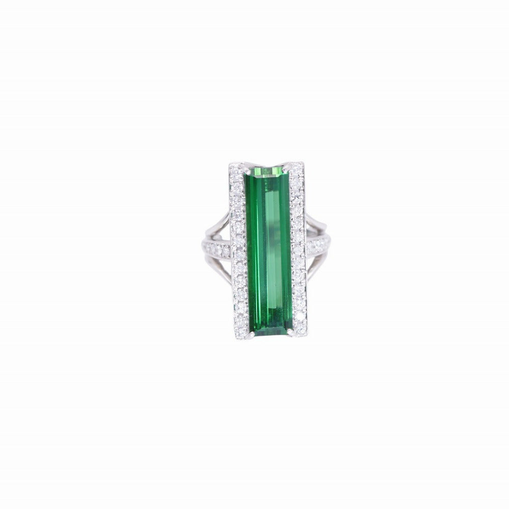 新品同様 グリーントルマリン9.12ct / ダイヤ0.68ct Pt900 リング 指輪 ダイヤモンド 12号 緑 ジュエリー 1549【中古】レディース