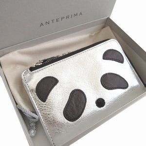 新品同様 アンテプリマ パンダ レザー シルバー カードケース コインケース フラグメントケース 1724【中古】ANTEPRIMA