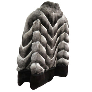 新品同様 フェンディ ポンチョ チン チラ グレー 毛皮 ファー 0322【中古】FENDI