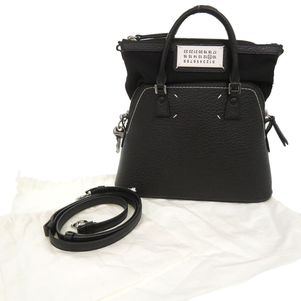 新品同様 メゾン マルジェラ 5AC S56WG0082 レザー ブラック 2WAY ショルダーバッグ ハンドバッグ 黒 0422【中古】Maison Margiela