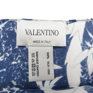 美品 ヴァレンティノ シルク ブルー ホワイト スカーフ 0432【中古】VALENTINO