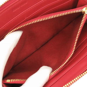 新品同様 ミュウミュウ クロコ型押し 5M0506 型押しレザー レッド ラウンドファスナー 長財布 赤 0516【中古】MIUMIU