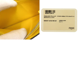 フェンディ ピーカブー 8M0437 レザー イエロー 長財布 二つ折り長財布 黄 0667【中古】FENDI