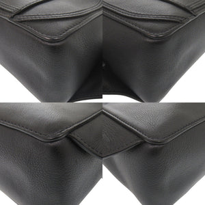 美品 ヴァレンティノ・ガラヴァーニ レザー ブラック ボディバッグ ウエストバッグ 黒 0900【中古】Valentino Garavani