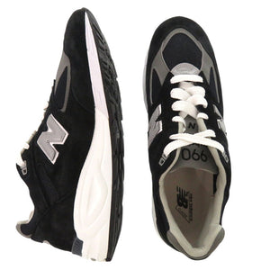未使用品 ニューバランス M990BL2 スニーカー スウェード USA ブラック 1176【中古】NEW BALANCE
