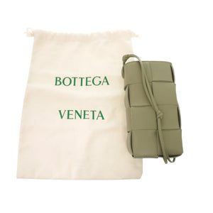 新品同様 ボッテガヴェネタ カセット フォンポーチ レザー カーキ ショルダーバッグ 1197【中古】BOTTEGAVENETA