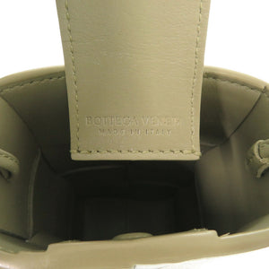 新品同様 ボッテガヴェネタ カセット フォンポーチ レザー カーキ ショルダーバッグ 1197【中古】BOTTEGAVENETA
