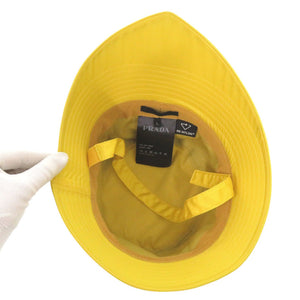 新品同様 プラダ Re Nylon バケットハット 2HC282 Lサイズ トライアングルプレート イエロー ポリアミド 帽子 1220【中古】PRADA