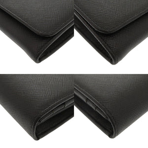 美品 プラダ サフィアーノ レザー ブラック 長財布 二つ折り長財布 黒 0301【中古】PRADA