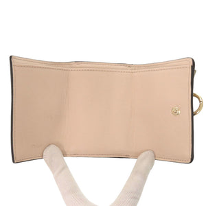 美品 クロエ アルファベット レザー セメントピンク 三つ折り財布 ピンクベージュ 0378【中古】Chloe