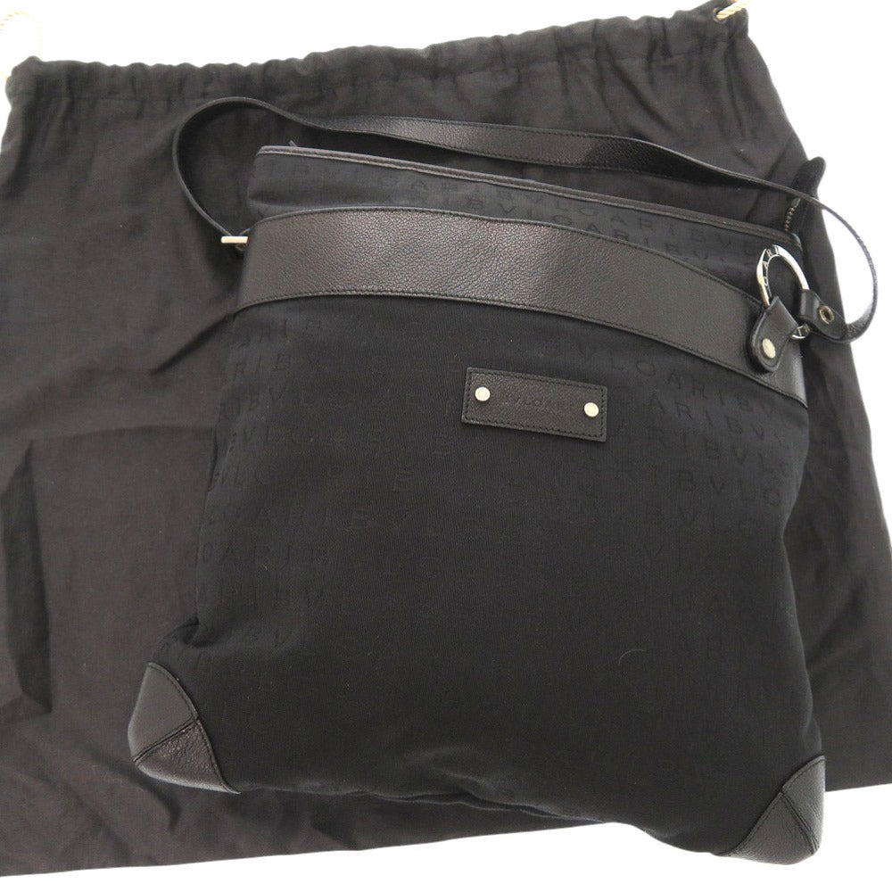 ブルガリ ロゴマニア キャンバス レザー ブラック ショルダーバッグ 黒 0405【中古】BVLGARI メンズ