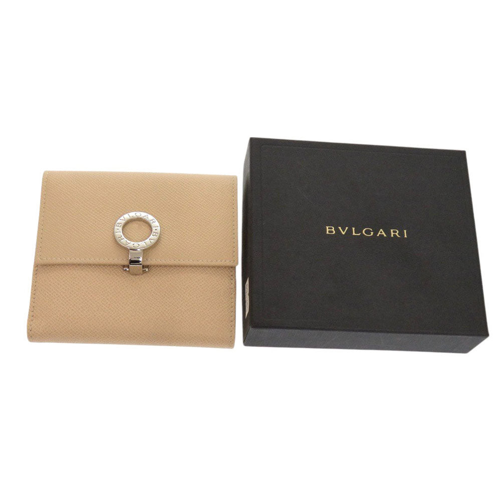 新品同様 ブルガリ 23273 ブルガリブルガリ ロゴクリップ コンパクトウォレット レザー ベージュ 三つ折り財布 0431【中古】BVLGARI