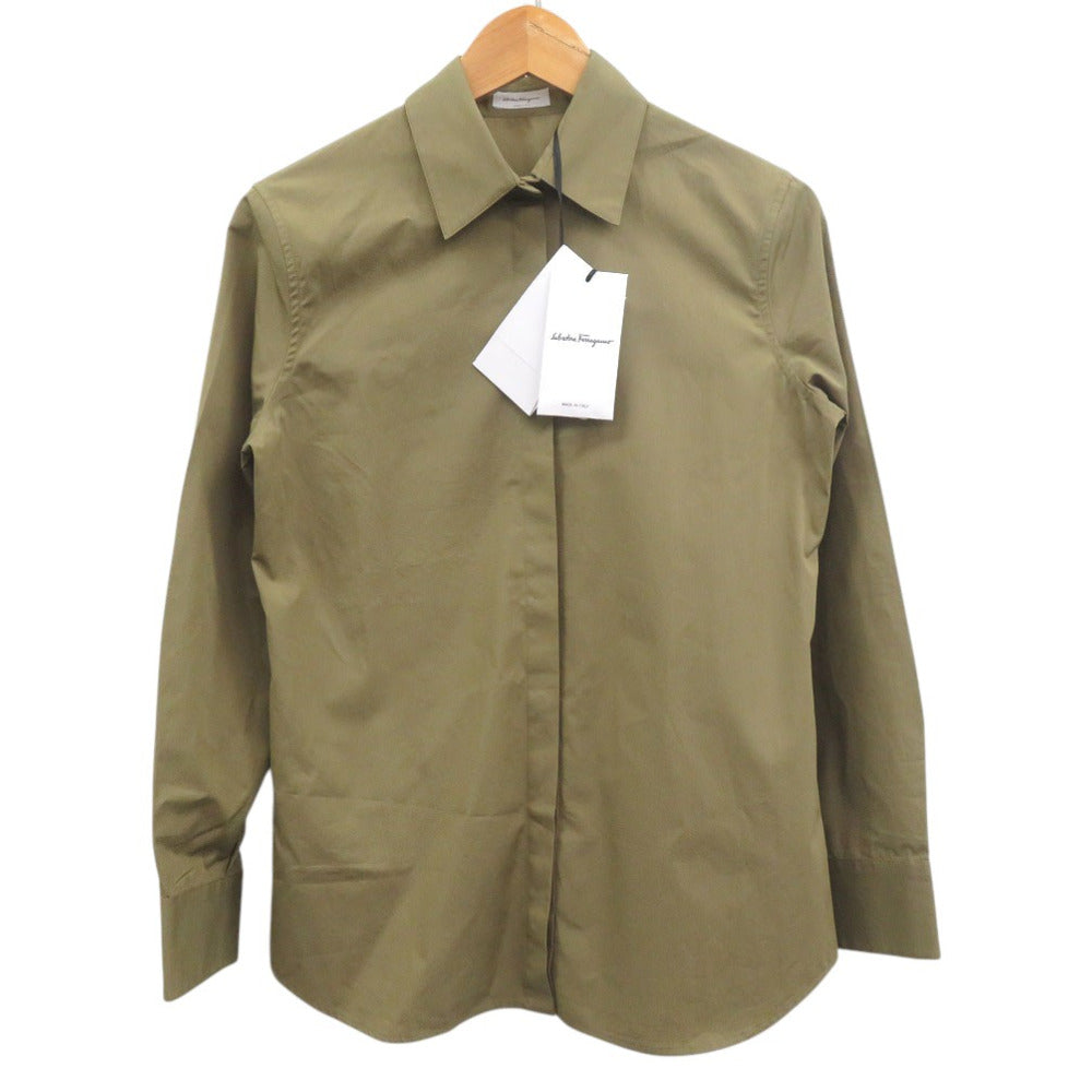 サルヴァトーレフェラガモ 比翼ボタン 長袖シャツ 13H614 737470 コットン カーキ 0531【中古】Salvatore Ferragamo