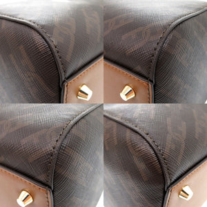 新品同様 フルラ 2WAY Varsity Stayle ヴァーシティ ハンドバッグ ショルダーバッグ ボストンバッグ PVC ブラウン 0600【中古】FURLA