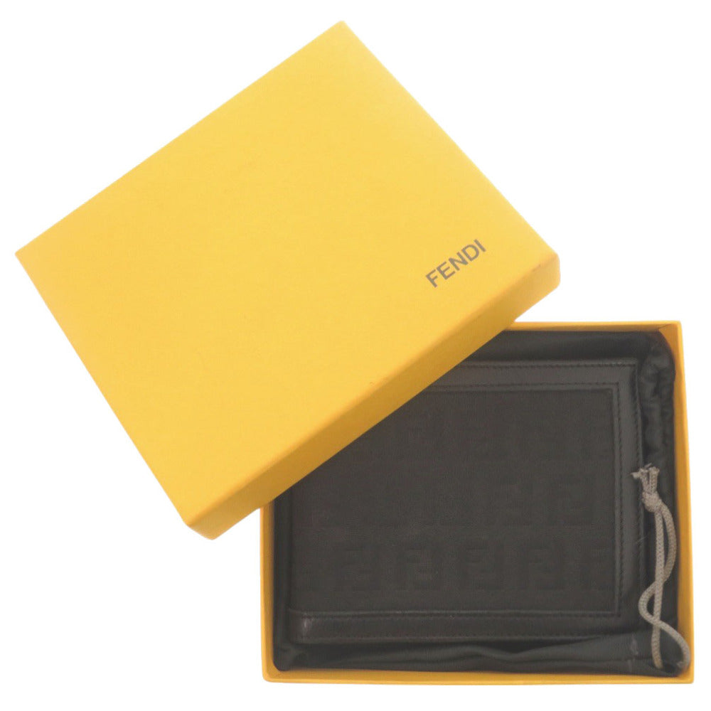 美品 フェンディ ズッカ 7M0001 キャンバス ブラック 二つ折り財布 黒 0887【中古】FENDI