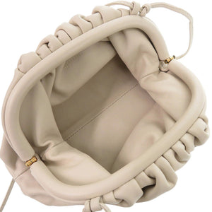 美品 ボッテガヴェネタ ミニ ザ ポーチ B08480109L レザー アイボリー ショルダーバッグ 0929【中古】BOTTEGAVENETA