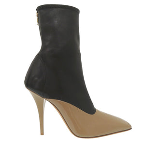 未使用品 バーバリー バイカラー スクエア アンクルブーツ ハイヒール ショートブーツ 8015548 A1386 パテントレザー ブラック 1435【中古】BURBERRY