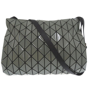 美品 イッセイミヤケ BAO BAO ISSEY MIYAKE バオバオ BB83-AG463 ショルダーバッグ ポリエステル グレーカーキ 1548【中古】ISSEY MIYAKE