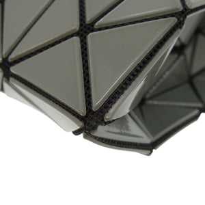 美品 イッセイミヤケ BAO BAO ISSEY MIYAKE バオバオ BB83-AG463 ショルダーバッグ ポリエステル グレーカーキ 1548【中古】ISSEY MIYAKE