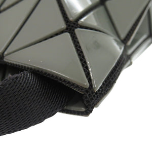 美品 イッセイミヤケ BAO BAO ISSEY MIYAKE バオバオ BB83-AG463 ショルダーバッグ ポリエステル グレーカーキ 1548【中古】ISSEY MIYAKE