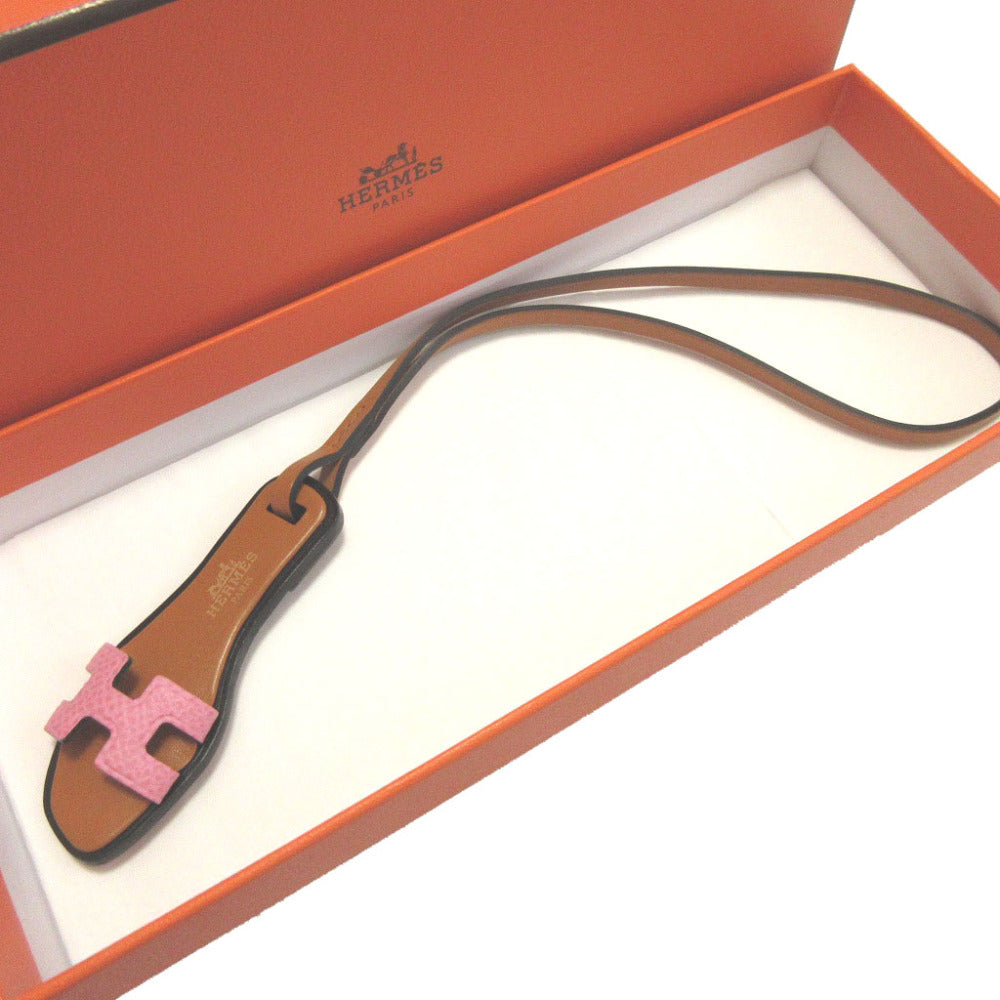 未使用 エルメス オランナノ サンダル エプソン バトラー ヴァッシュハンター ローズコンフェッティ ナチュラルサブレ ブラック バッグチャーム キーホルダー 0056【中古】HERMES