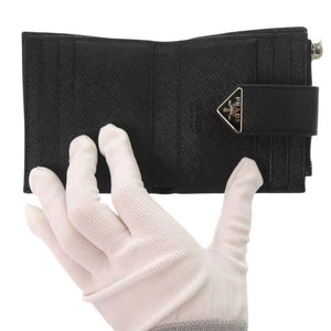 未使用品 プラダ トライアングルロゴ サフィアーノ 2MC066 ブラック 二つ折り財布 黒 0062【中古】PRADA メンズ