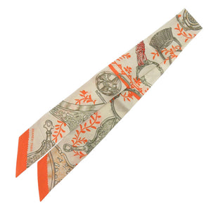 美品 エルメス ツイリー ETRIERS REMIX 鎧 リミックス シルク オレンジ スカーフ 0114【中古】HERMES