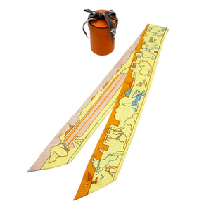 新品同様 エルメス ツイリー パリジャンの犬 スカーフ シルク イエロー/オレンジ 0170【中古】HERMES