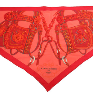 美品 エルメス 三角 トライアングル BRIDES de GALA par ポワントゥ シルク マルチカラー 0187 赤 スカーフ【中古】HERMES