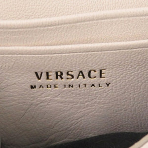 新品同様 ジャンニ ヴェルサーチ メデューサ キルティング 1A03912 レザー ホワイト チェーンショルダーバッグ 0232【中古】Gianni Versace