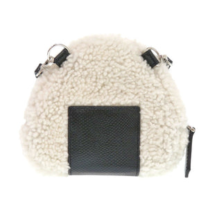 新品同様 フェンディ おにぎりバッグ 7AS240 シープスキン ホワイト ショルダーバッグ 白 0286【中古】FENDI