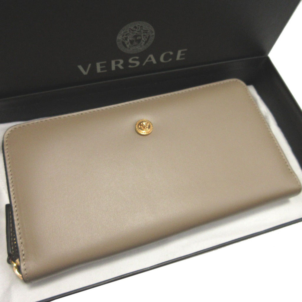 新品同様 ヴェルサーチ メデューサ レザー ベージュ ラウンドファスナー長財布 財布 0316【中古】VERSACE