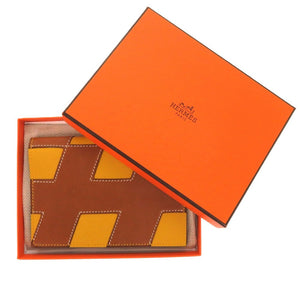 美品 エルメス Hタグ ヴォーバレニア ヴォーエプソン フォーブ ジョーヌ Z刻印（2021年製) パスポートケース 0381 【中古】 HERMES