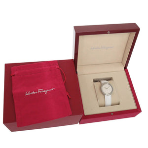 新品同様 サルヴァトーレフェラガモ
 クオーツ 腕時計
 ステンレススチール/レザー シルバー 0418
【中古】Salvatore Ferragamo レディース