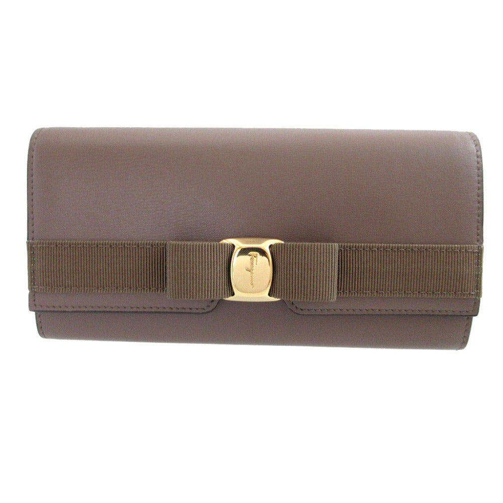 新品同様 サルヴァトーレフェラガモ ヴァラリボン レザー グレー 2つ折り長財布 財布 0502【中古】Salvatore Ferragamo