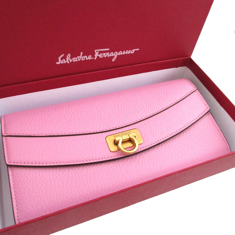 新品同様 サルヴァトーレフェラガモ ガンチーニ レザー ピンク 2つ折り長財布 財布 0504【中古】Salvatore Ferragamo