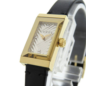 新品同様 グッチ Gフレーム 147.5 SS レザー シルバー ゴールド ブラック クオーツ 腕時計 0560【中古】GUCCI