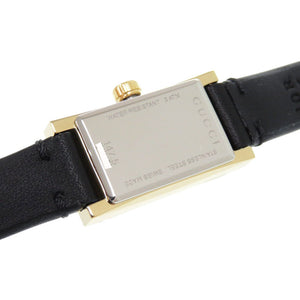 新品同様 グッチ Gフレーム 147.5 SS レザー シルバー ゴールド ブラック クオーツ 腕時計 0560【中古】GUCCI
