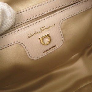 美品 サルヴァトーレフェラガモ ガンチーニ GU-21H006 レザー ベージュ ショルダーバッグ 0616【中古】Salvatore Ferragamo
