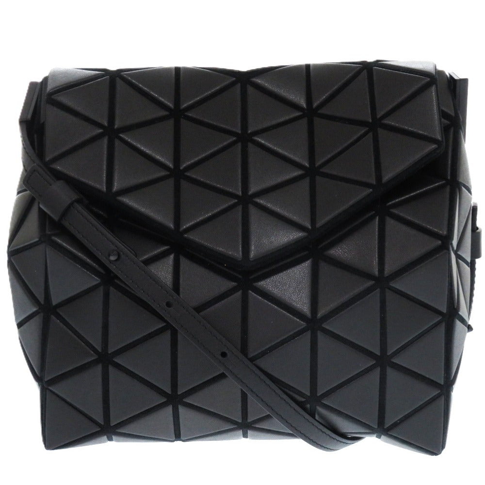 新品同様 イッセイミヤケ BAO BAO ISSEY MIYAKE バオバオ SOLID TORSO トルソー BB41AG262 ポリエステル ナイロン 牛革 ブラック 0677 ショルダーバッグ【中古】ISSEY MIYAKE