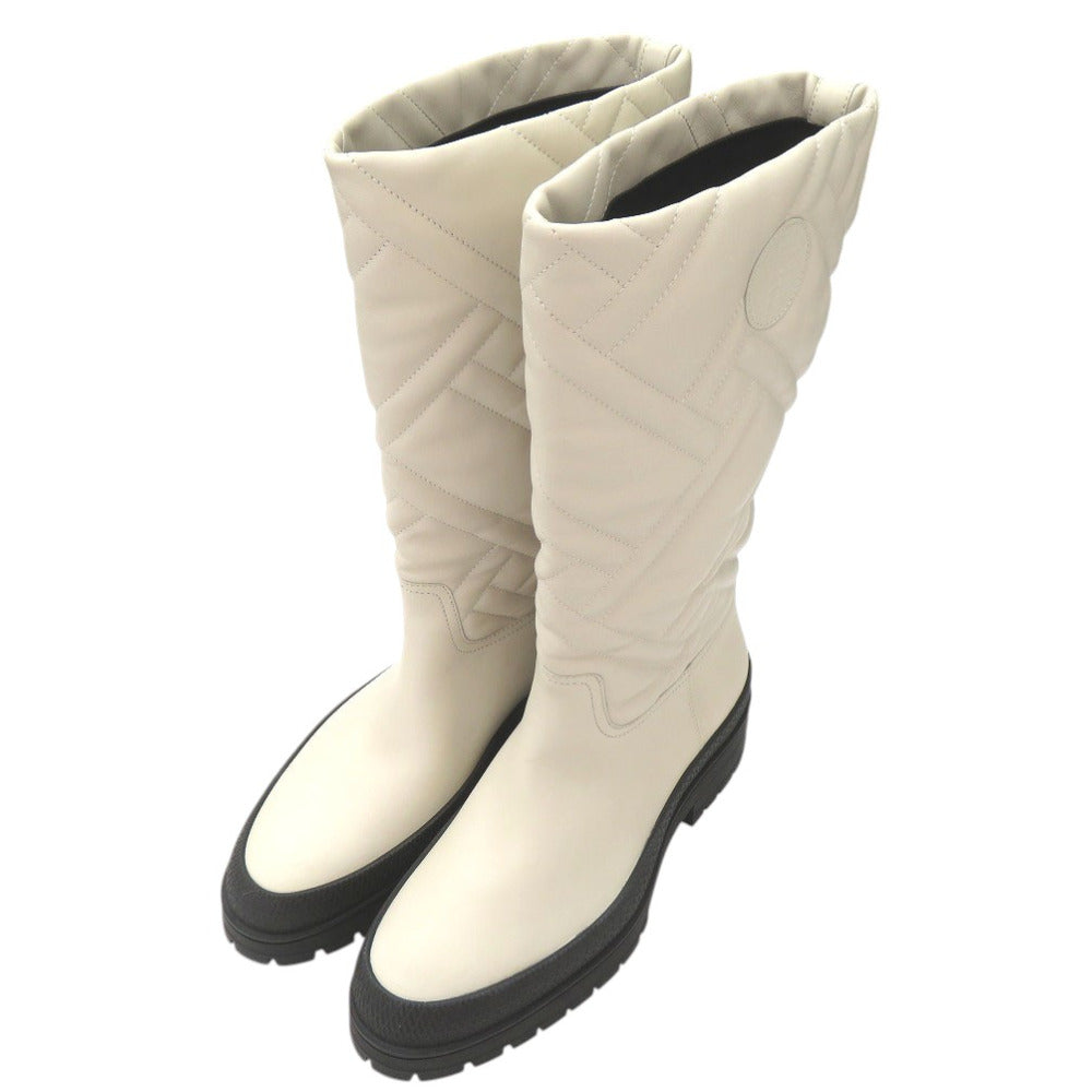 新品同様 エルメス キルティング ロングブーツ スノーブーツ WS222048Z 2206 レザー アイボリー 0700【中古】HERMES