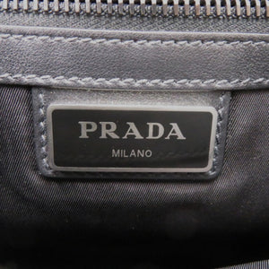 美品 プラダ レザー ブラック 0701 黒 メッセンジャーバッグ ショルダーバッグ【中古】PRADA
