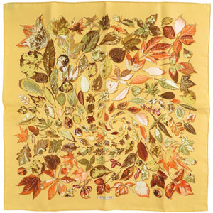 美品 エルメス カレ45 Tourbillon 渦巻き 落ち葉 シルク イエロー スカーフ 0821【中古】HERMES